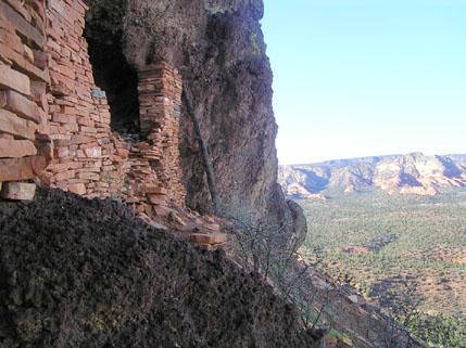 Image of cliff dwelling